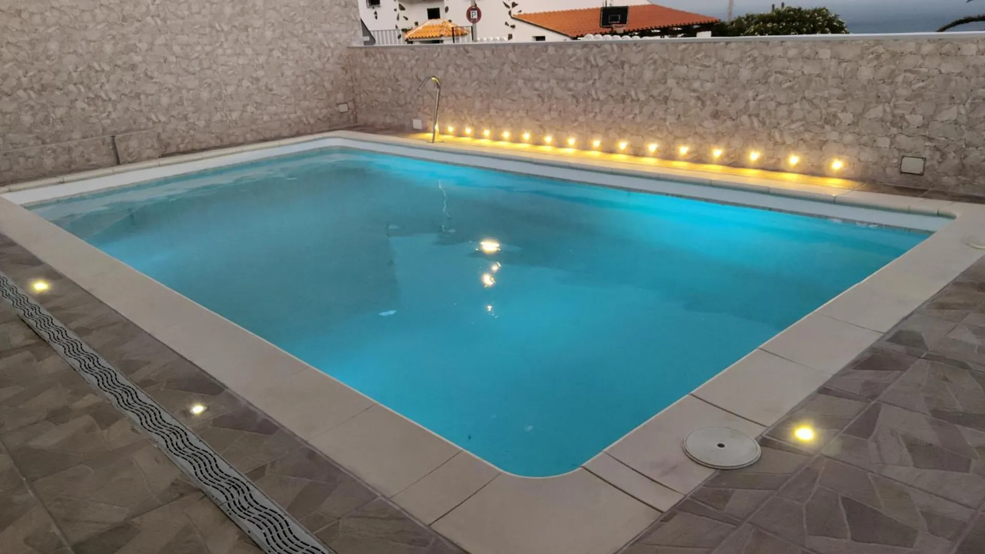 Villa Queca Private Heated Pool Cannon Water And Jacuzzi サンタクルスデテネリフェ 別荘