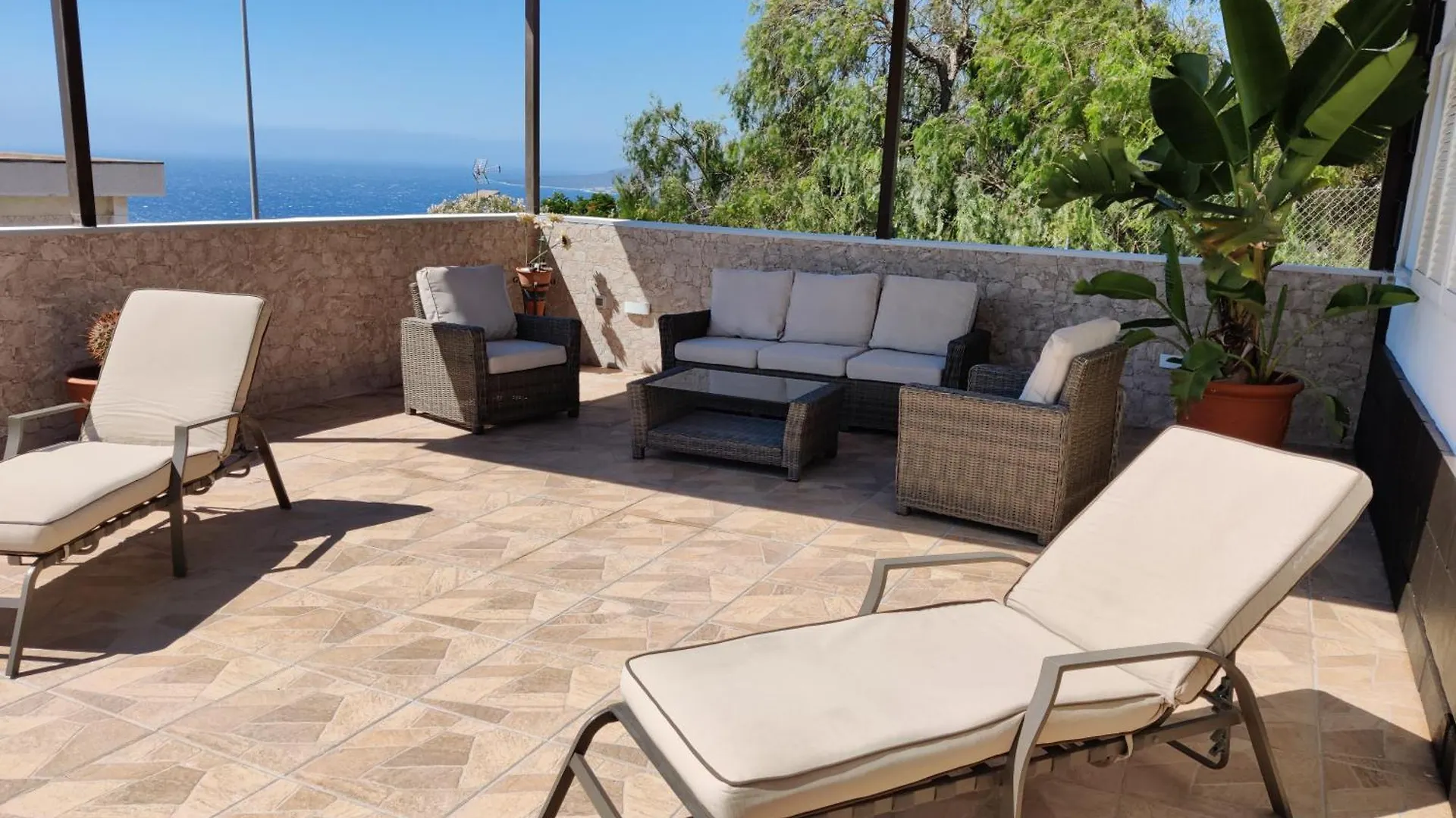 Villa Queca Private Heated Pool Cannon Water And Jacuzzi Santa Cruz de Tenerife 0*,  Spagna